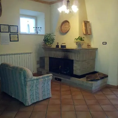 בית חווה Casa Degli Archi *